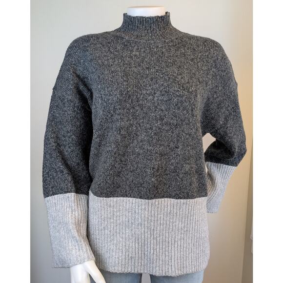 Michael Kors Wool Tunic Sweater Large Gray Colorblock Mock Neck High Low Ribbed - Picture 9 of 9